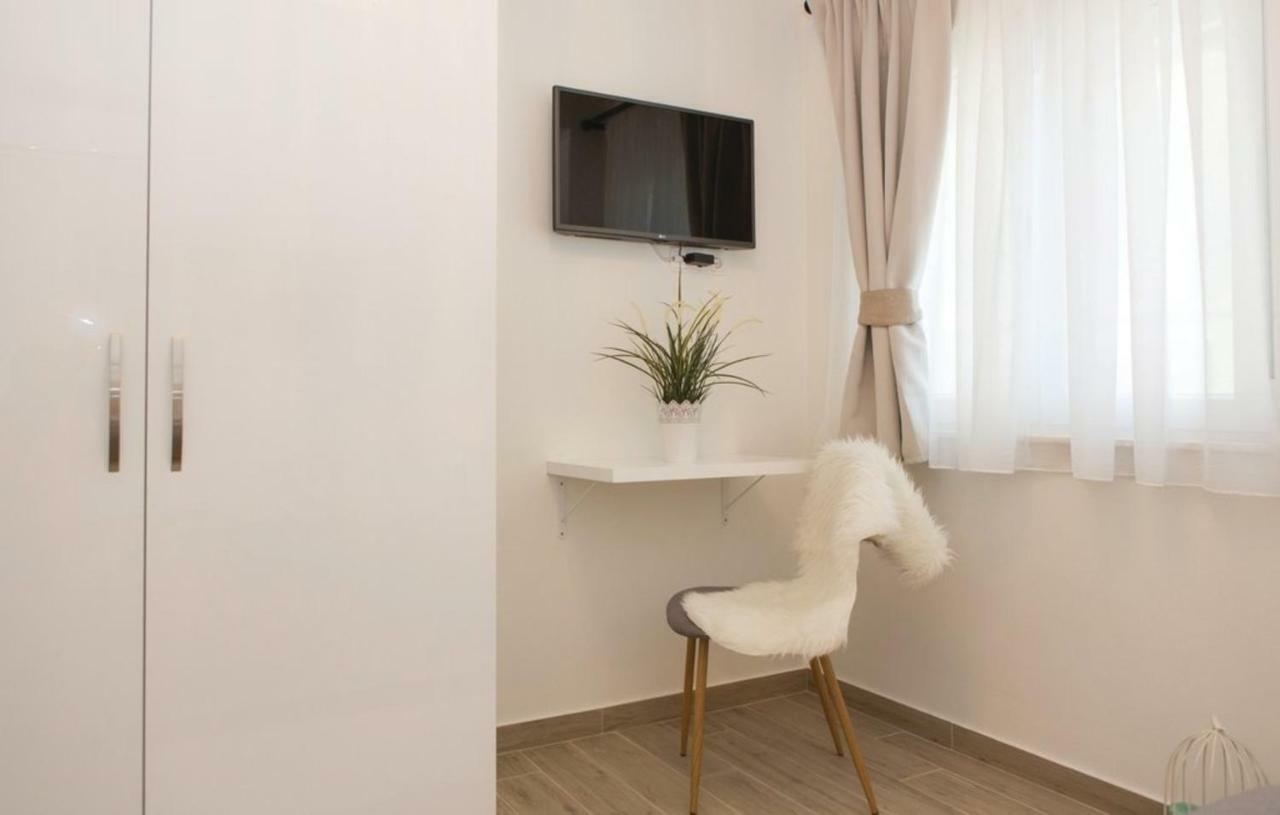 Luxury Villa Vela Rina Мали Дървеник Екстериор снимка